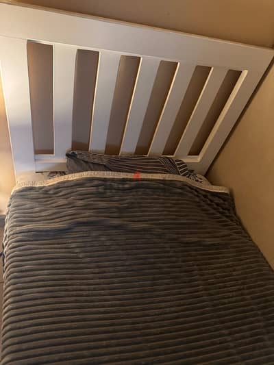 single bed for sell with Bed mattress