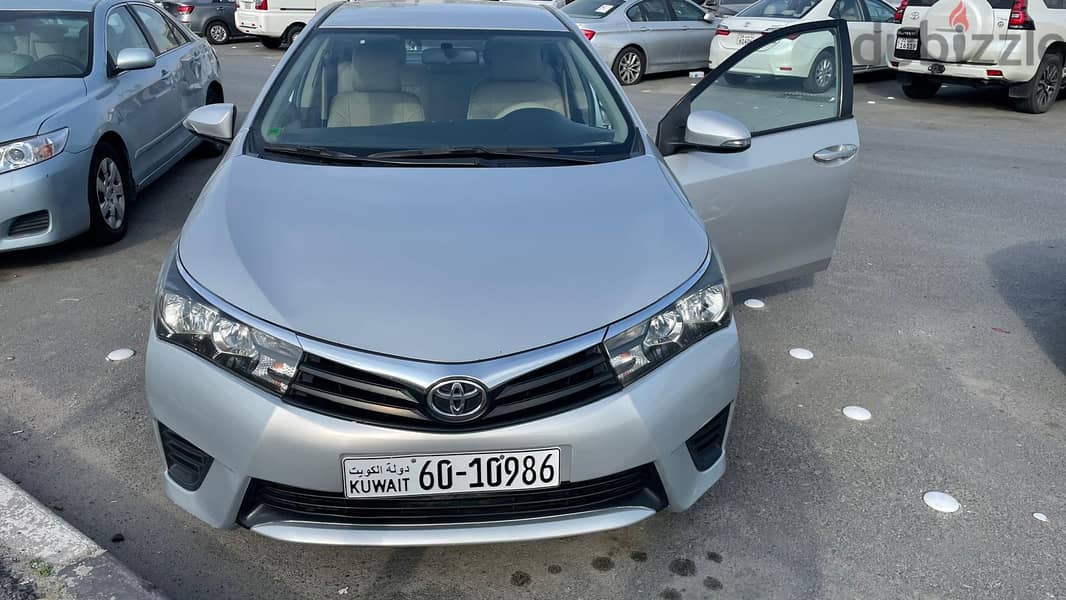 2015 Toyota corolla. Single owner 0