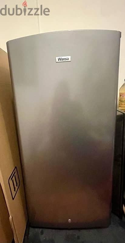 WANSA 7CFt Single Door Refrigerator (Negotiable) 0