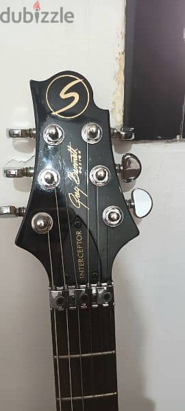 signature series electric guitar 1