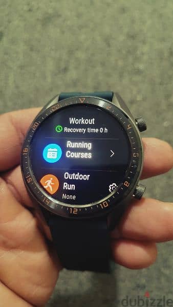 Huawei watch gt orginal looks like new 3