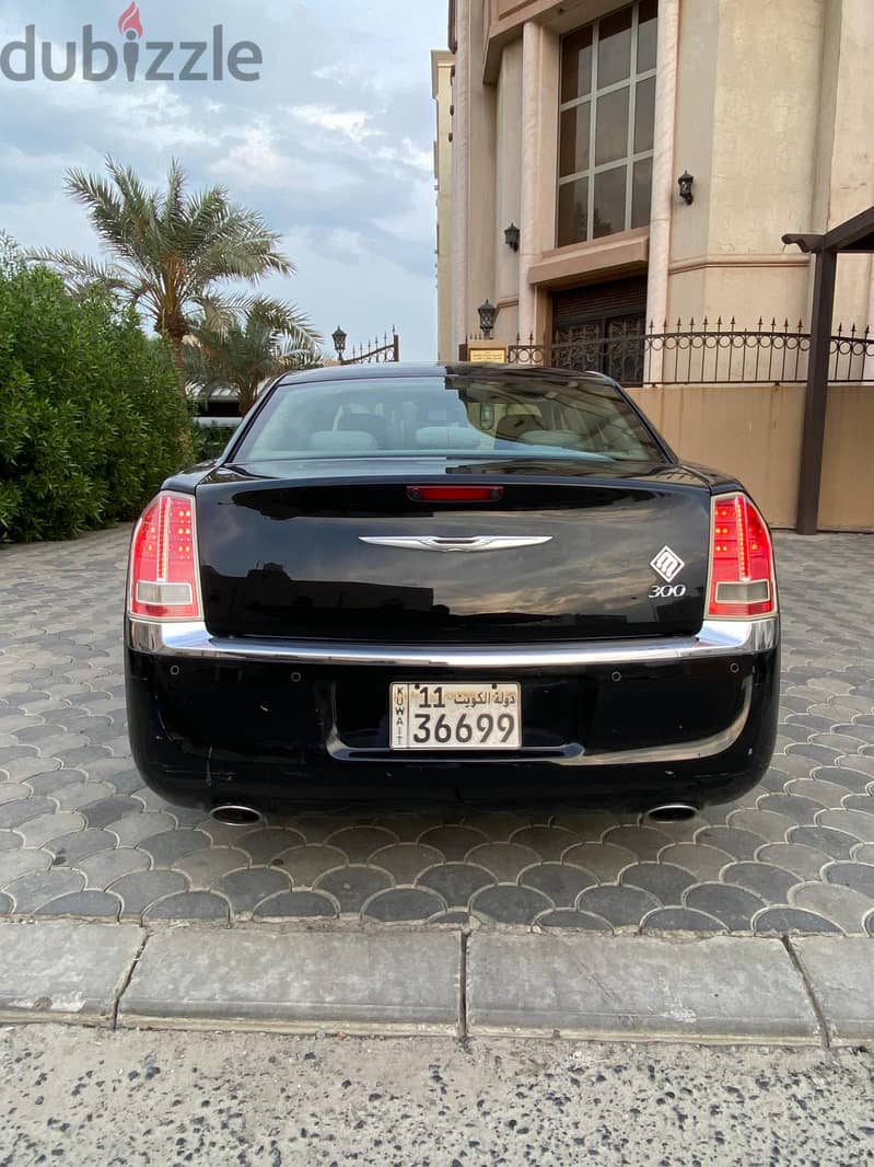 Chrysler 300 2013 3