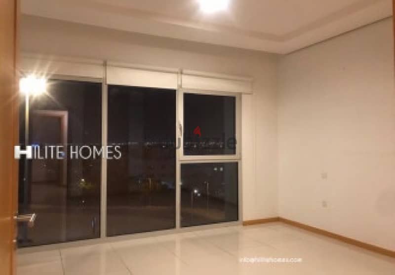 Full floor Sea view apartment for rent in Salmiya. 3