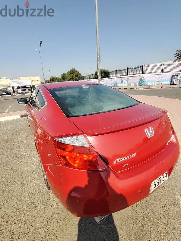 Honda Accord 2010 1