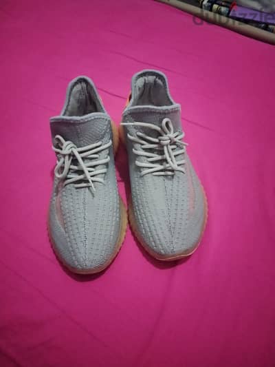 adidas Yeezy 350 for sale size 44