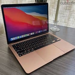 Macbook AIR 2020/M1  256 GBSSD/8 RAM  للبيع ماك بوك اير كالجديد 3