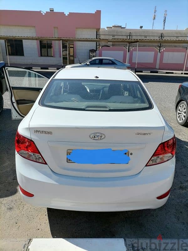 Hyundai Accent 2012 8