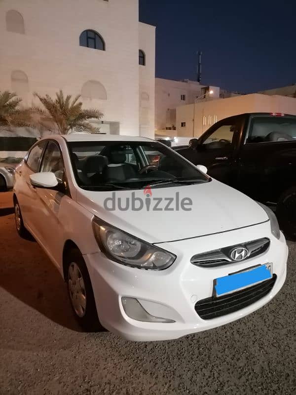 Hyundai Accent 2012 11