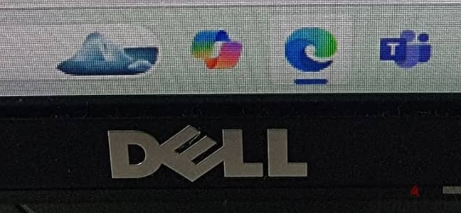 DELL 34 Inch Curved Monitor with Excellent Resolution