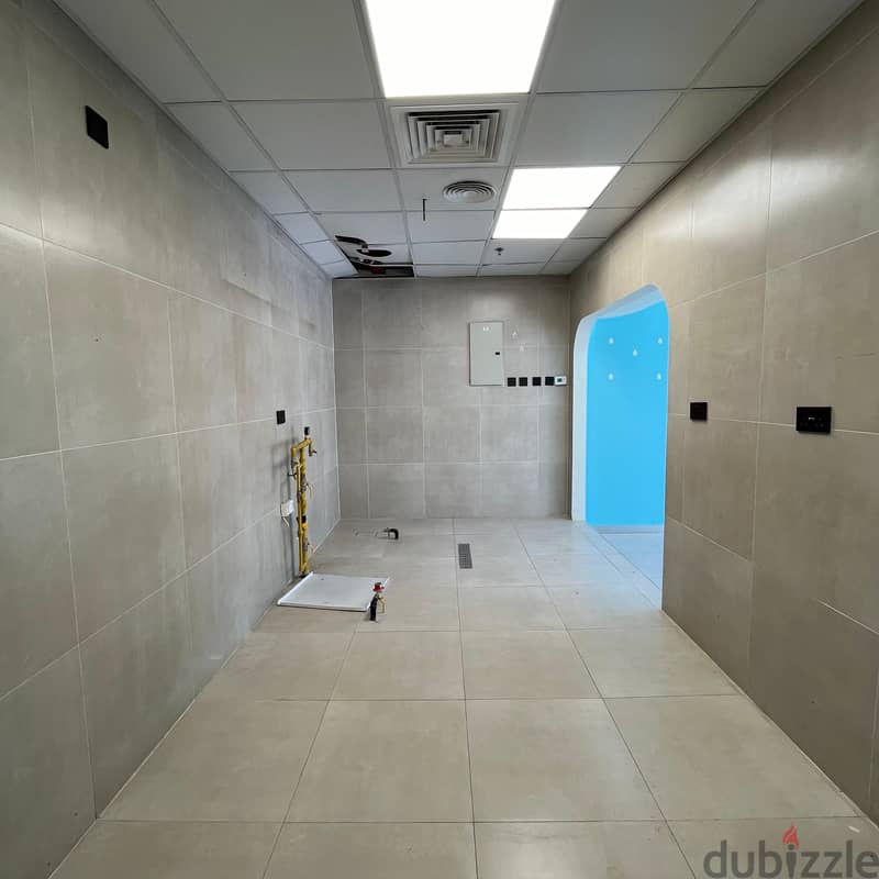 Commercial shop for rent In sharq 4