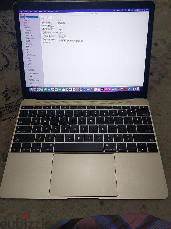 Apple MacBook core M3 8gb ram 256ssd good battery like new 0