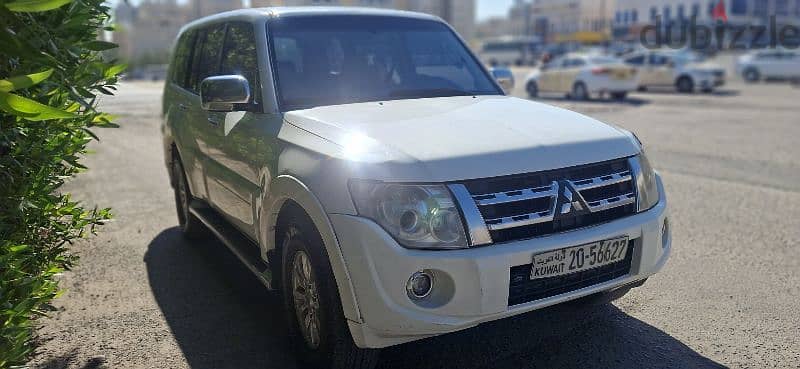 Mitsubishi Pajero 2013 0