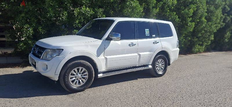 Mitsubishi Pajero 2013 9