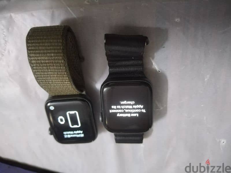 2 Apple Watch 4, size 44 4