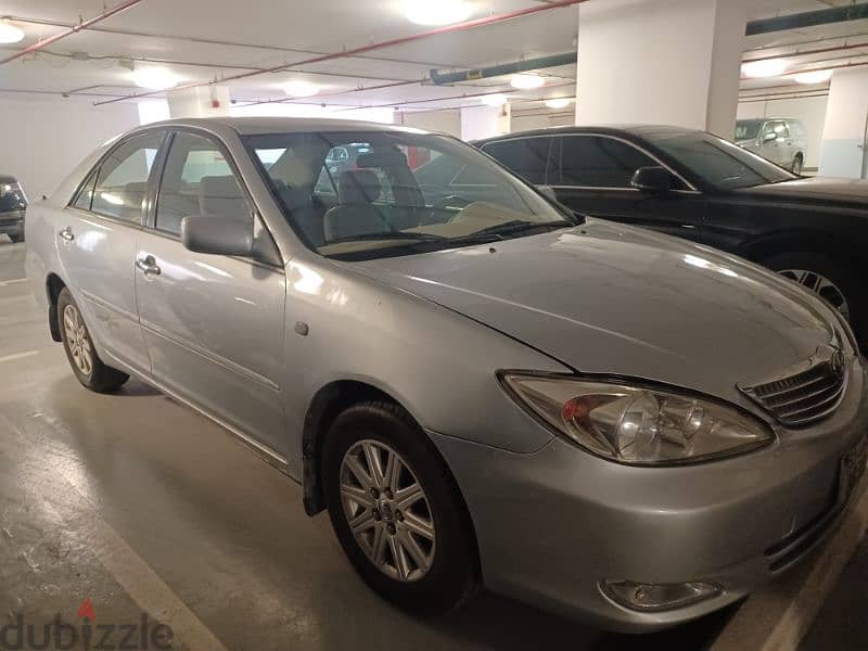 Toyota Camry 2004 4