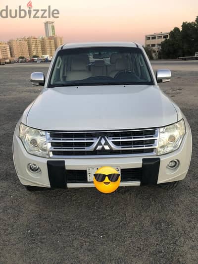 Mitsubishi Pajero 2010, call on 66723871