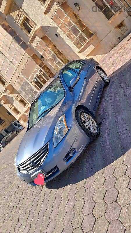 Nissan Altima 2011  V4  FAMILY USED URGENT SALE 0