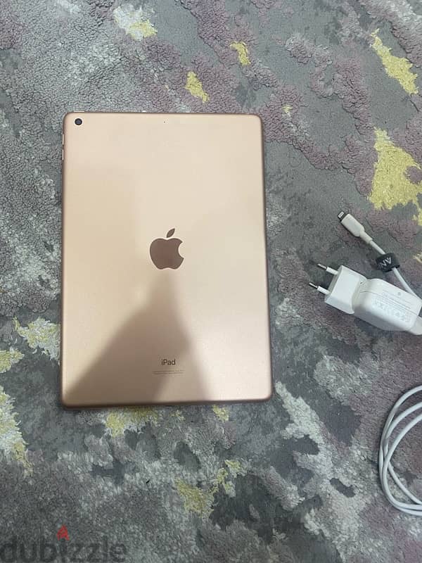 ipad 8 128 gb very good condition 5