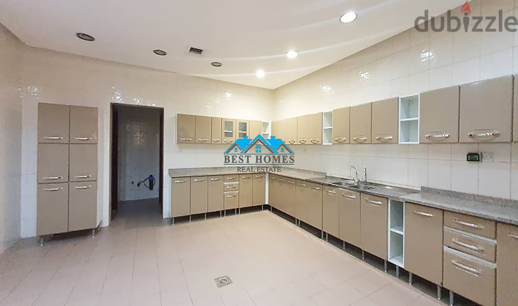 Nice and Spacious 5 Bedroom Duplex Villa in Rumaithiya 11