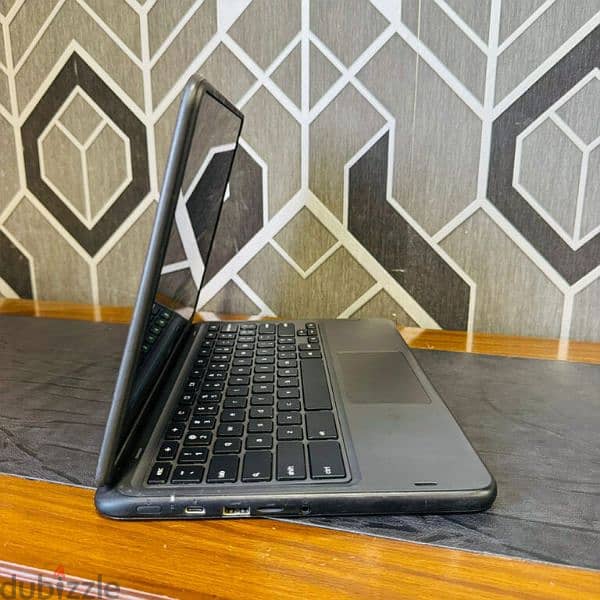 Dell Chromebook Laptop 3