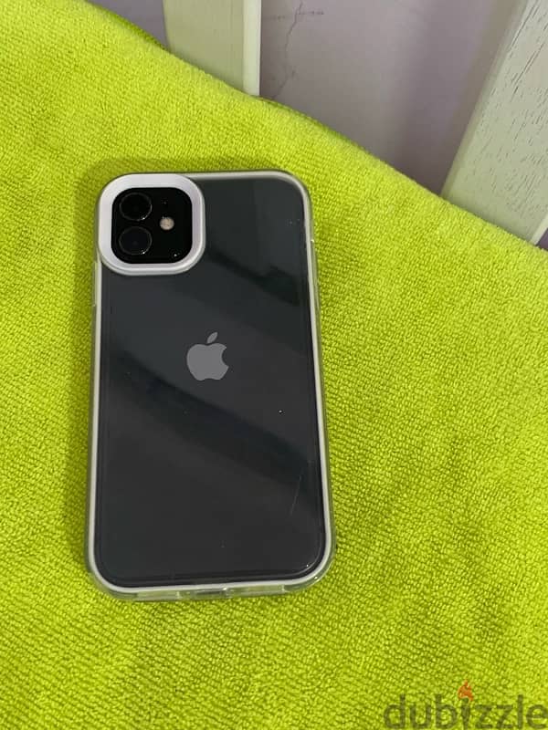 iPhone 11 . . 128gb battery 86% not open device excellent condition 0