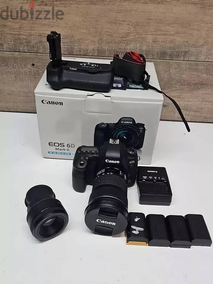 Canon EOS 6D Mark II 26.2 MP SLR Digital Camera 0