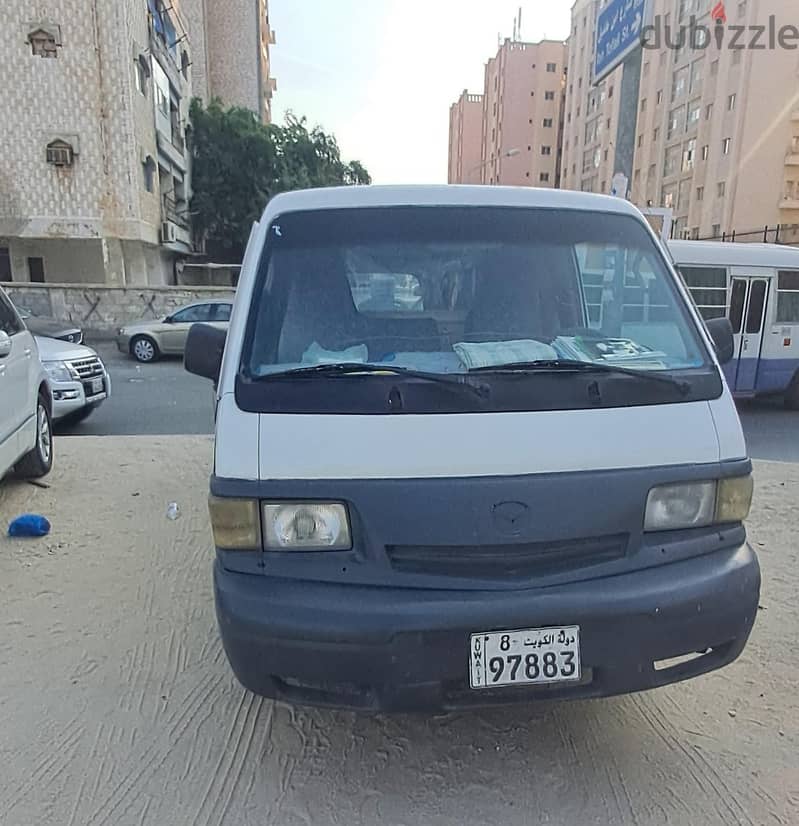 Mazada VAN E2000 1