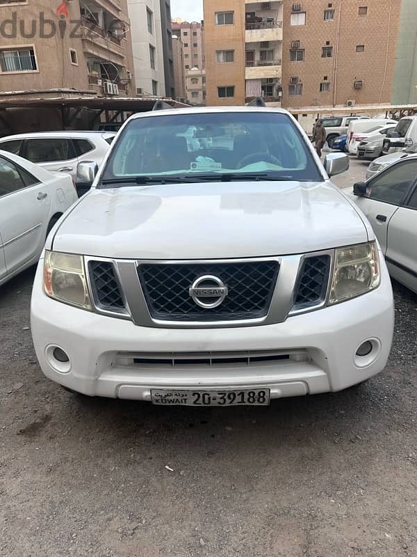 Nissan Pathfinder 2012 3