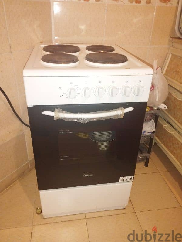 electric,4 plates cooking stove and oven 1