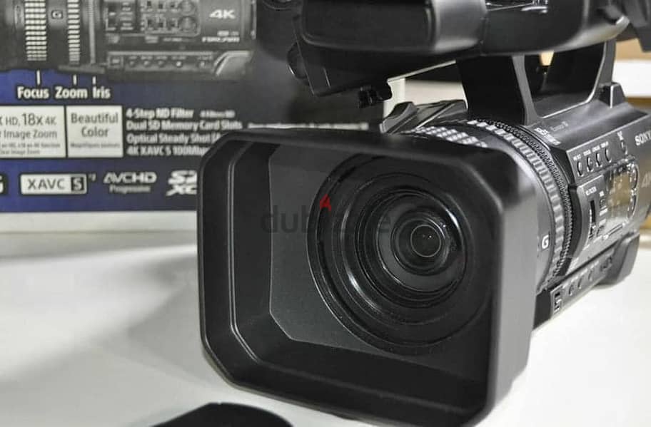 Sony HXR-NX200 Full HD NXCAM Camcorder 3