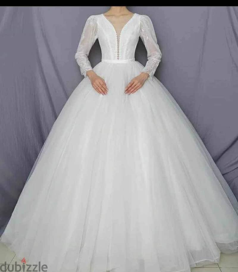 Wedding dress used 0