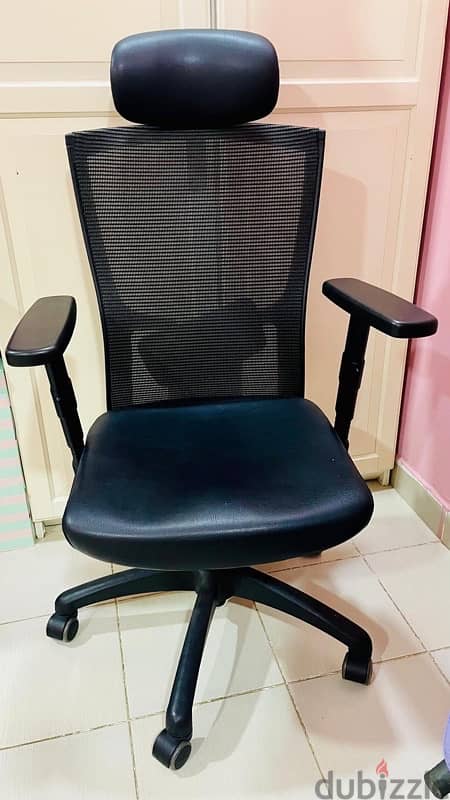 Office chair for sale 0