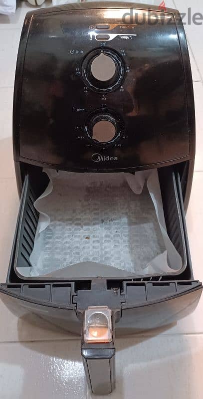 Air fryer Midea 6000 series 1