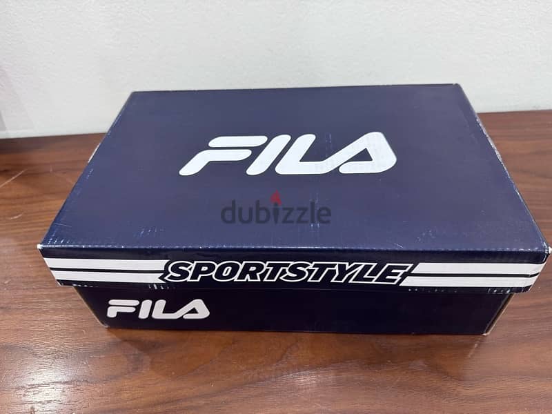 Brand New FILA SNEAKER 42.5 Size For Sale 0