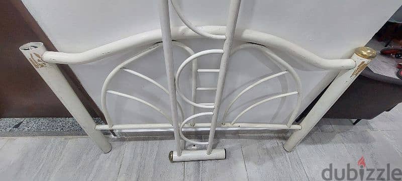 Metal bed frame for sale 2