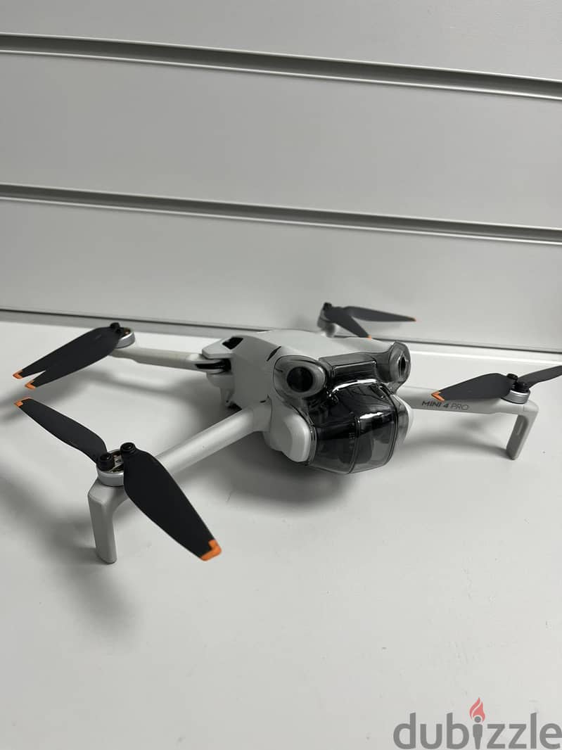 DJI Mini 4 Pro Fly More Combo Plus 1