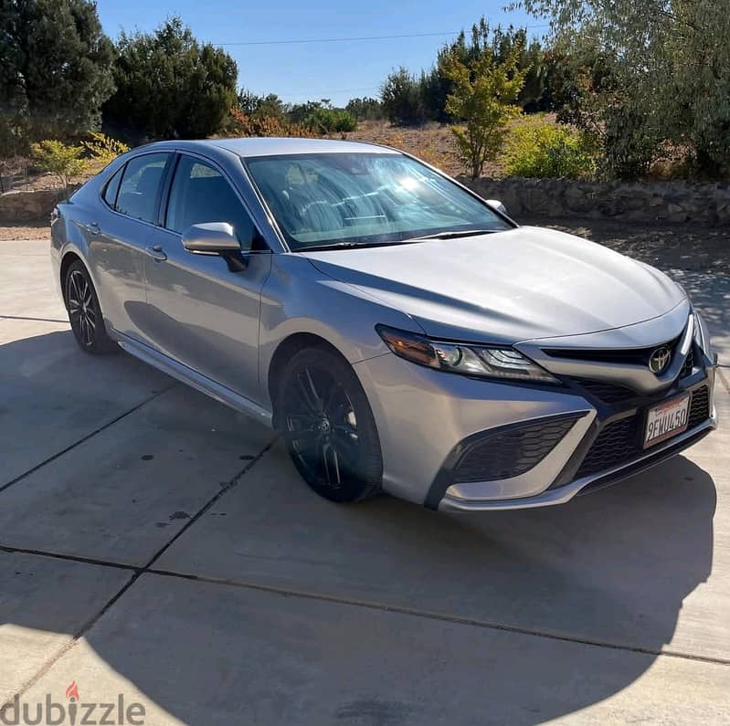 Toyota Camry 2023 XSE 3