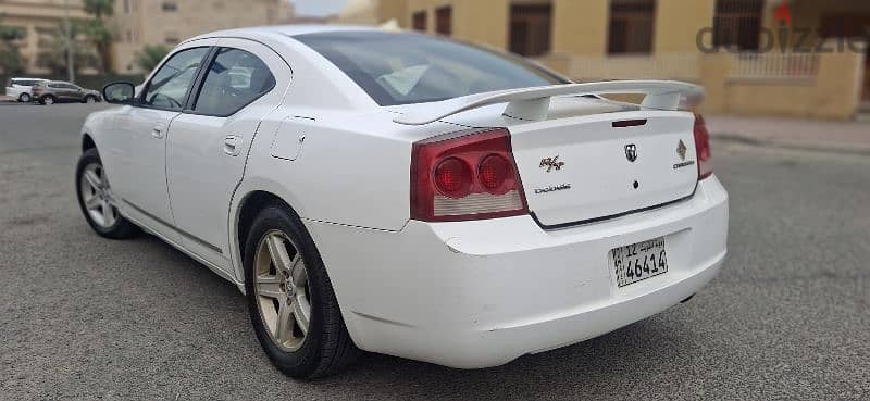 Dodge Charger 2010 0