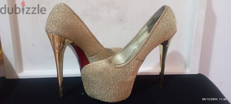 ladies heal footwear 37 size for sale 0