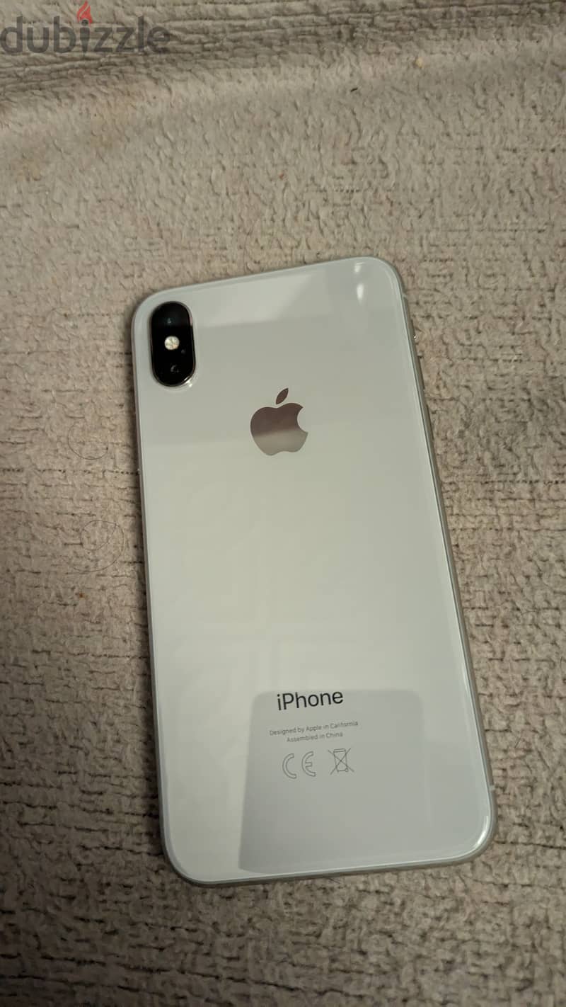 Iphone X, 64 GB. Never opened. Same as new. 1