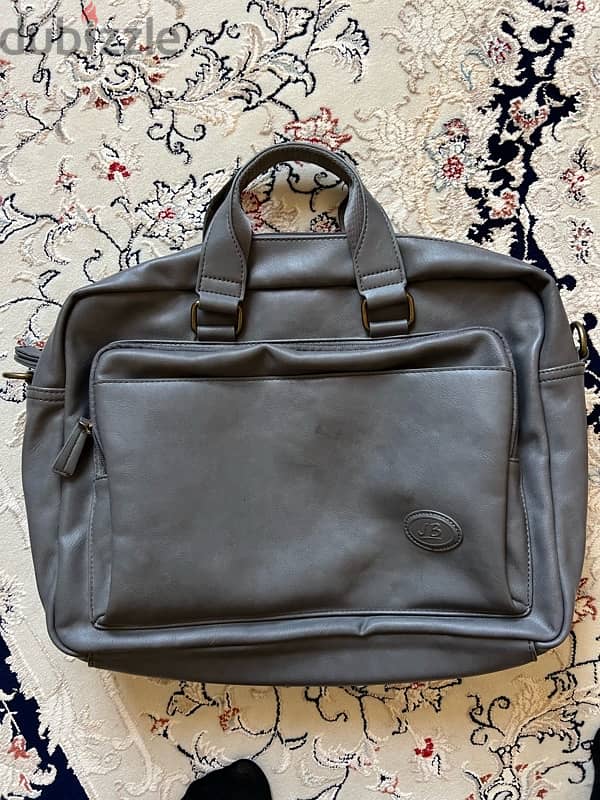 شنطة لاب توب جلد ماركة JB Briefcase ممتازه جدا 2