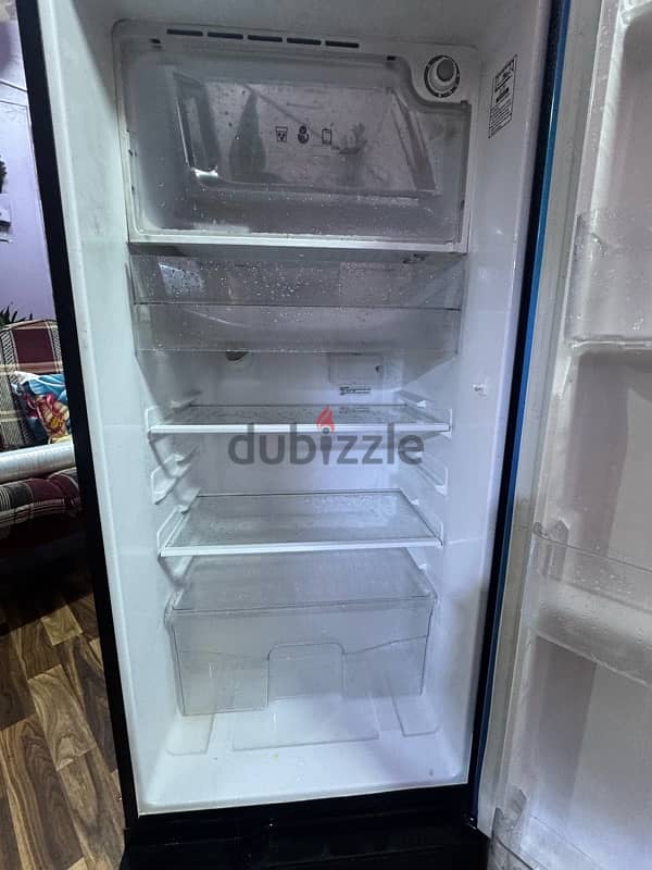 Single Door fridge 0