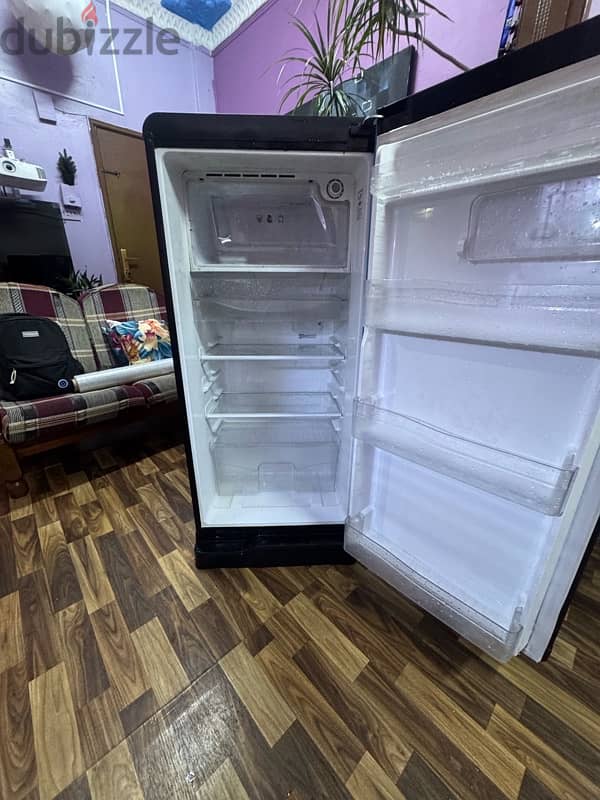 Single Door fridge 2