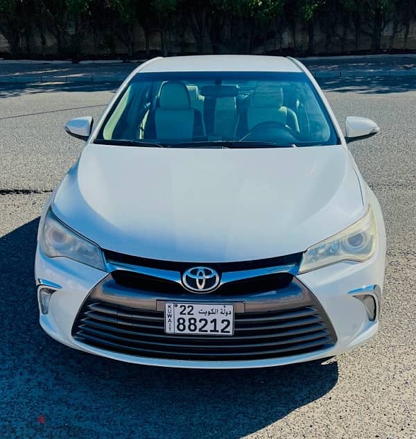 Toyota Camry 2017 0