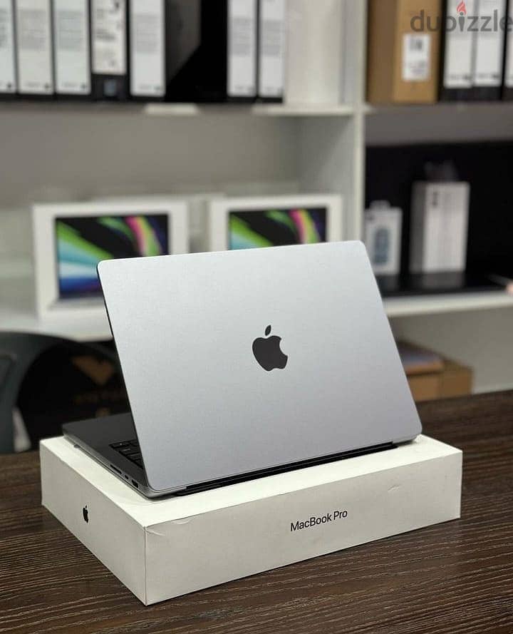 Offer Apple MacBook Pro M3 WhatsApp : +16266453424 2