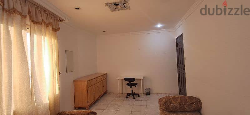 room for rent in abu halifa 2