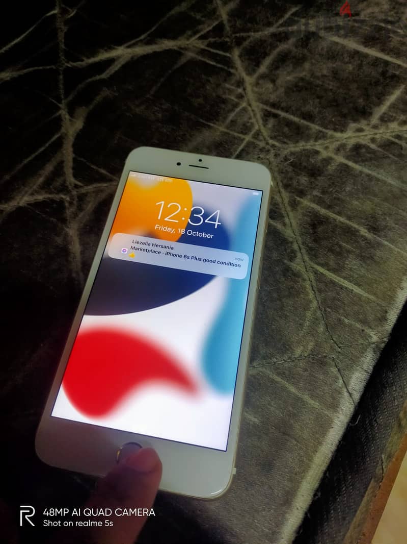 Iphone6s plus 32gb good condition only 20 kd 0