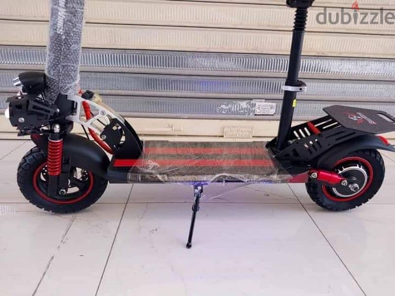 New Rohan Wings E10 Electric Scooter For Sell in All Kuwait 2