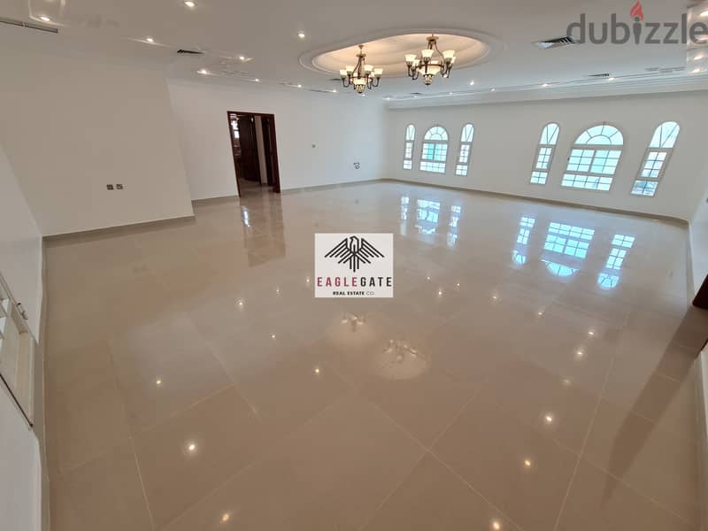 Salwa, spacious 5 bedroom floor 0