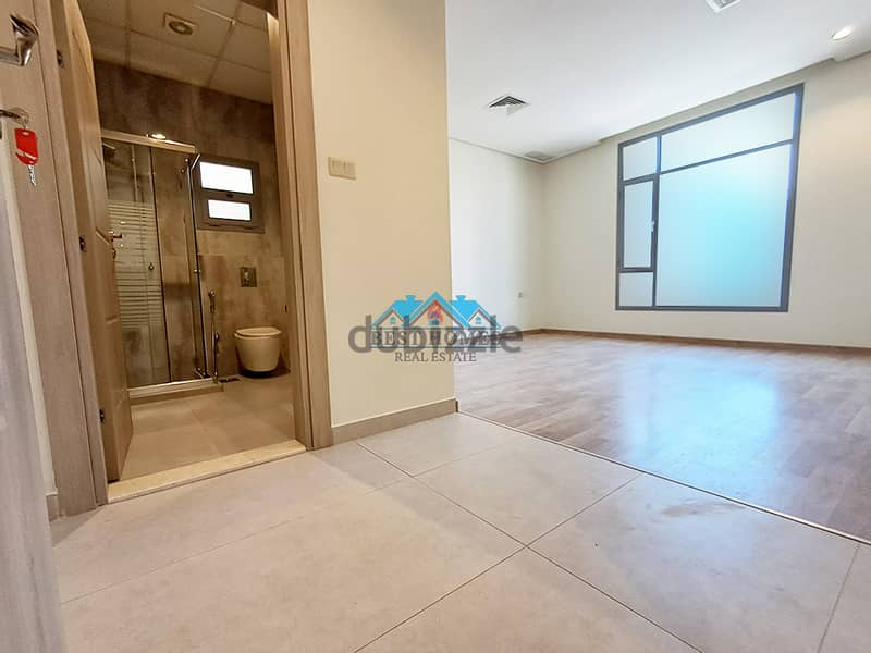 Good Size 4 Bedrooms Nice Floor in Qortuba 4